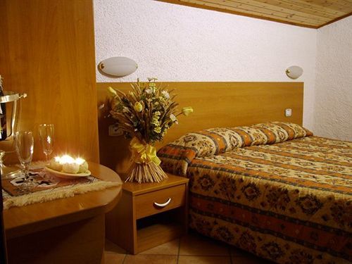 Hotel Milano Piazzatorre Ngoại thất bức ảnh